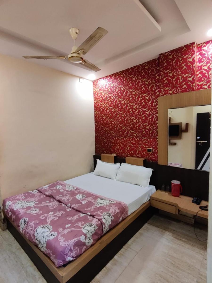 HOTEL SUKHMANI - Housity
