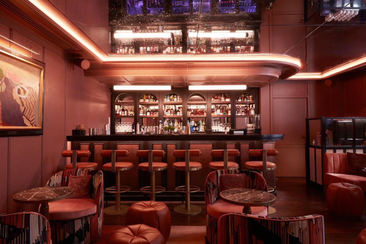Salon ou bar de l'établissement Maison Delano Paris