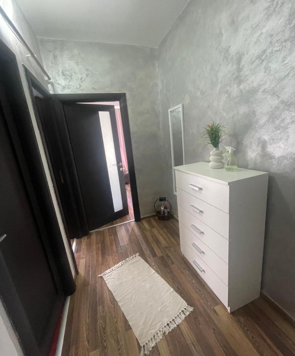 Garsoniera Ramona - Housity