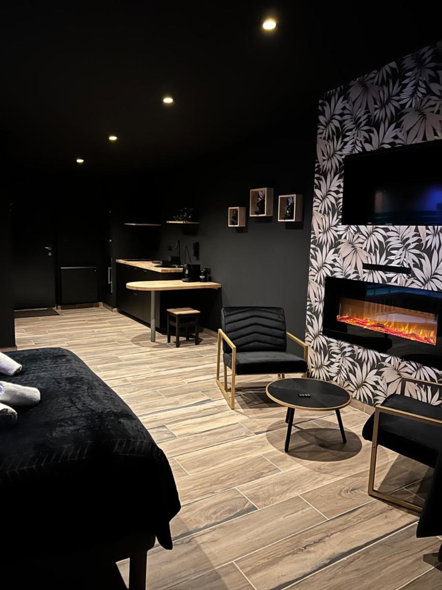 SO CHIC - Le Domaine Wambrechies - Housity