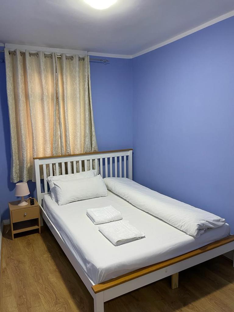 Leman House - Housity