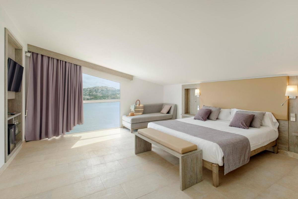 Cama o camas de una habitación en Sentido Fido Punta del Mar Hotel & Spa - Adults Only