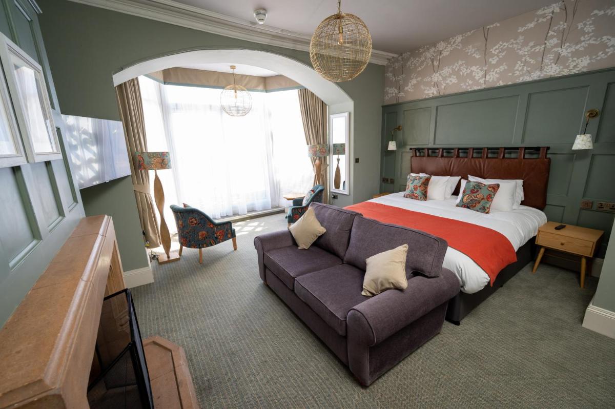 Victoria Hotel by Chef & Brewer Collection - Housity