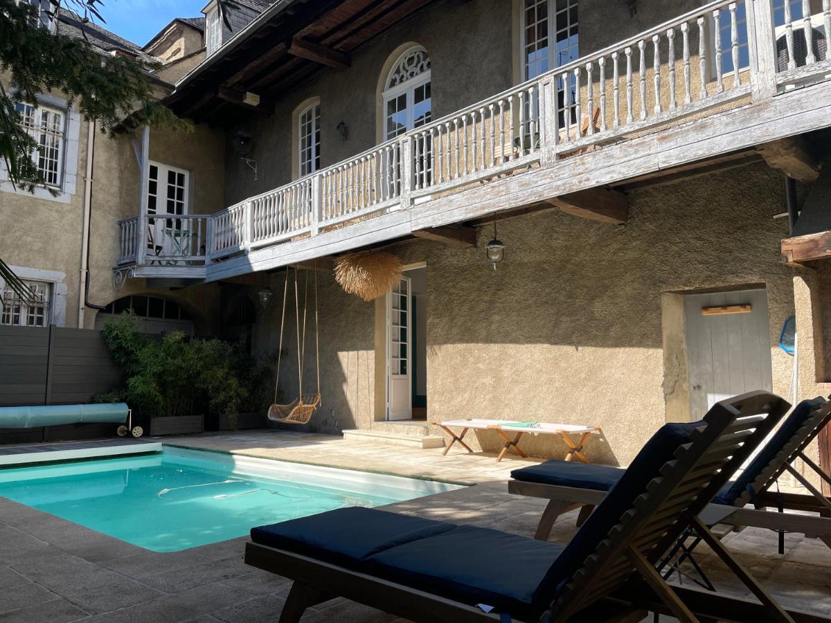 La Maison aux murs anciens et ses chambres - Housity