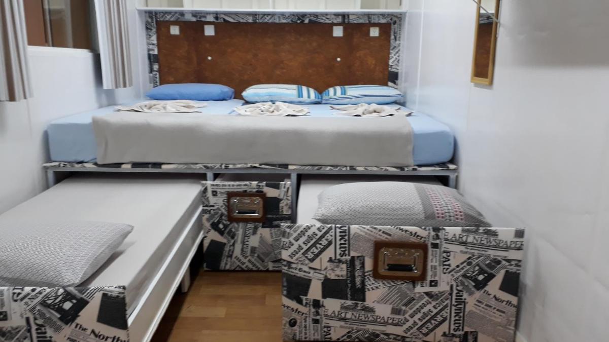 Kitinet Container próximo Praia e Beto Carrero - Housity
