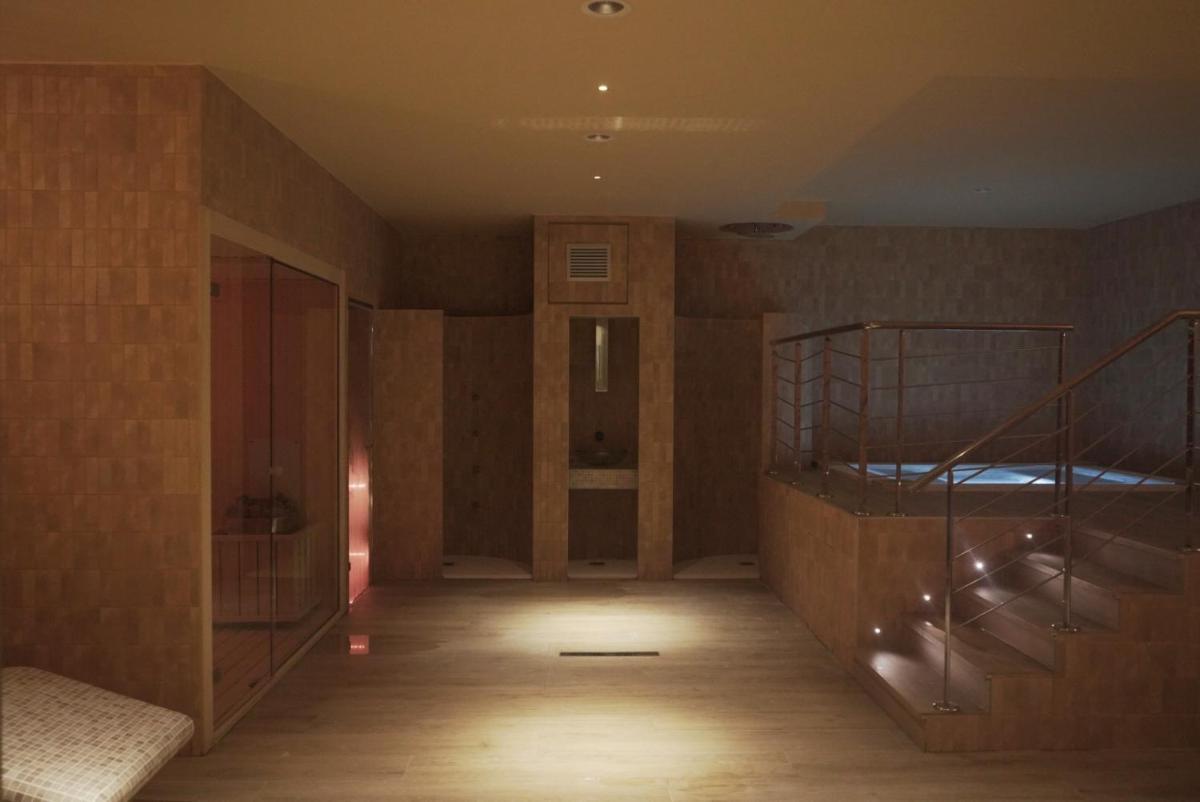 Imagen de la galería de CoolRooms Palacio Villapanés 5 GL, en Sevilla