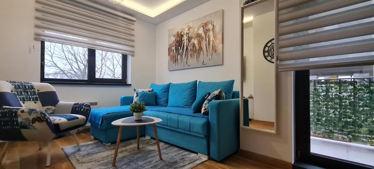 PLAVA ZVEZDA ZLATIBOR apartman u kompleksu Titova vila Zlatibor - Housity