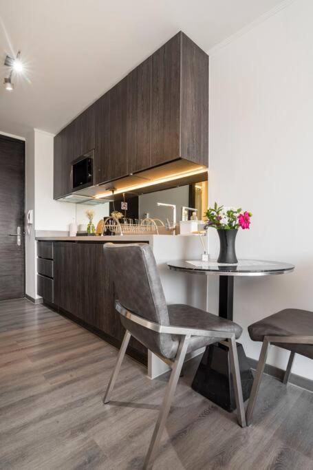 Hermoso Apartamento en el Casco Histórico de Santiago - Housity