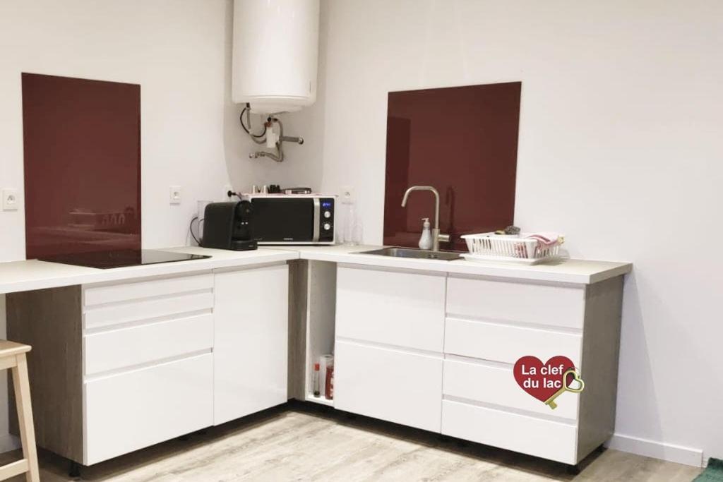 La clef du lac - logement cosy au coeur d'Eguzon - Housity