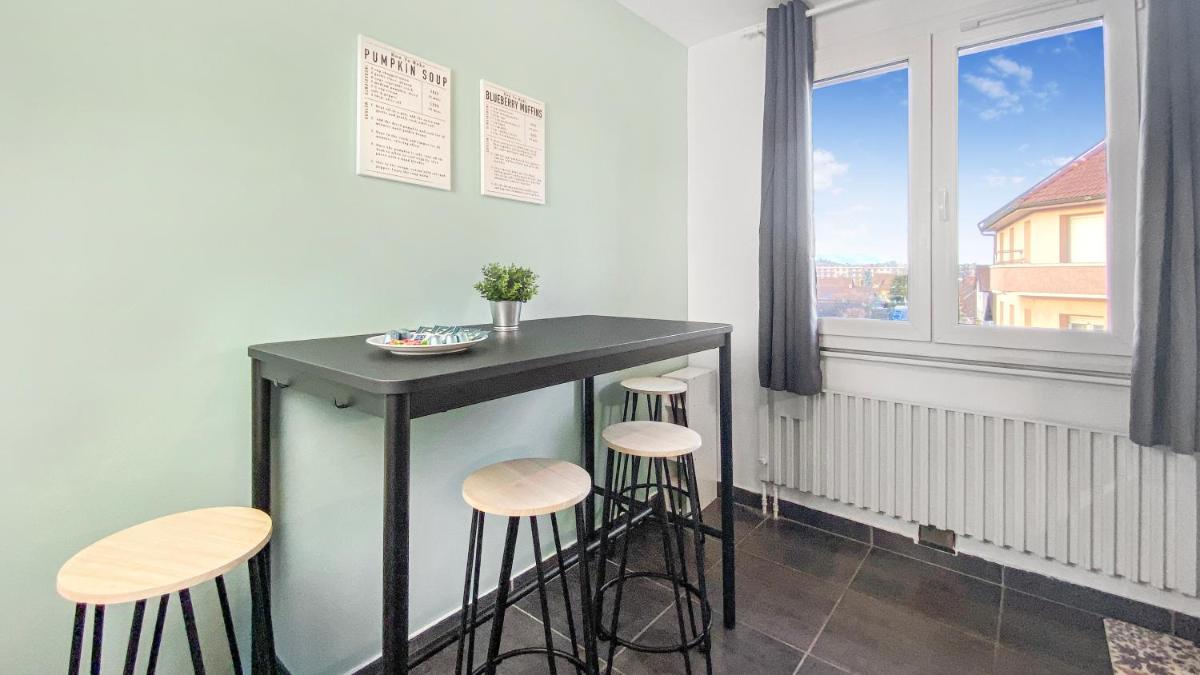 HOMEY Coloc goodLife - Colocation moderne - Chambres privées - Wifi et Netflix - Au pied du tram pour Genève - Housity