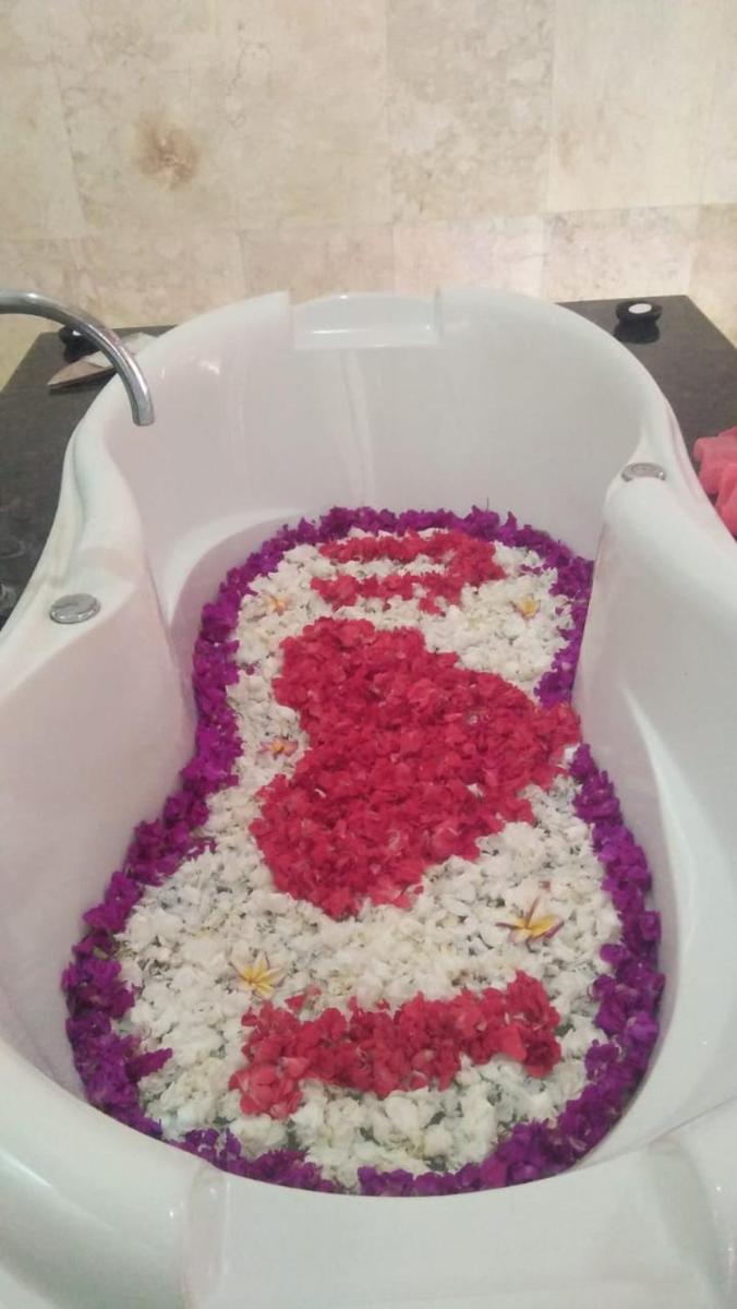 One Bedroom Private Pool Kuta - Housity