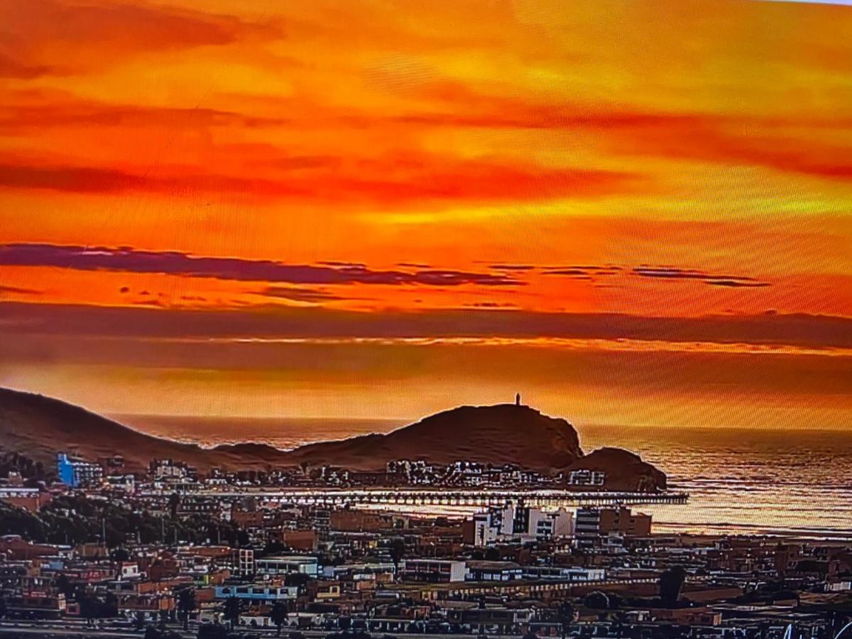 Beautiful beach sunsets - Housity