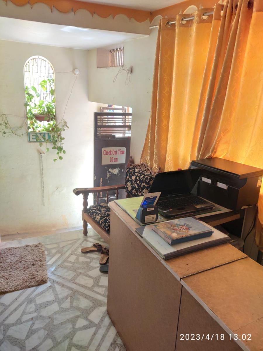 Kesher Paying Guest House - Housity
