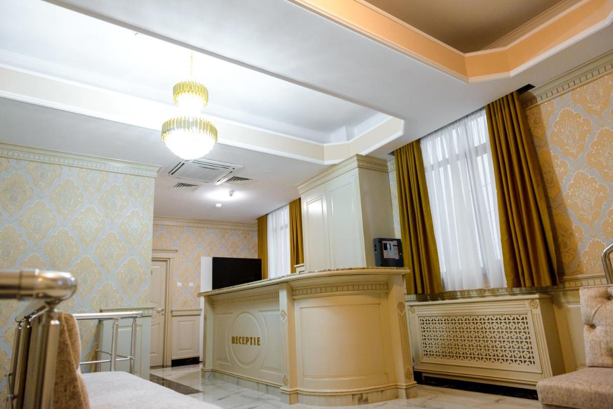 Little Orient - Housity