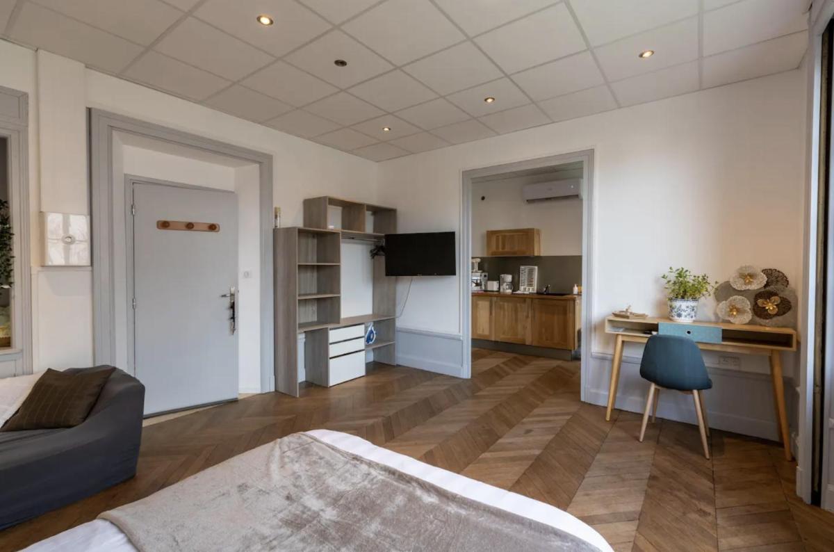 Résidence Harmonie Appartement N 1 Haut de gamme Avec Petit Déjeuner - Housity