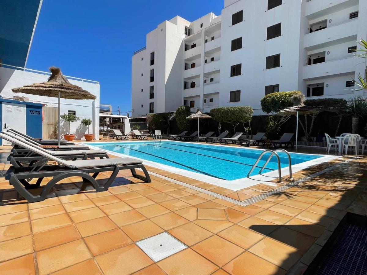Apartamentos Cel Blau - Housity