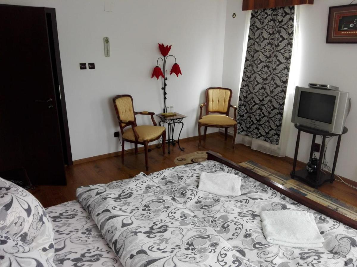 Vila Madudu - Housity