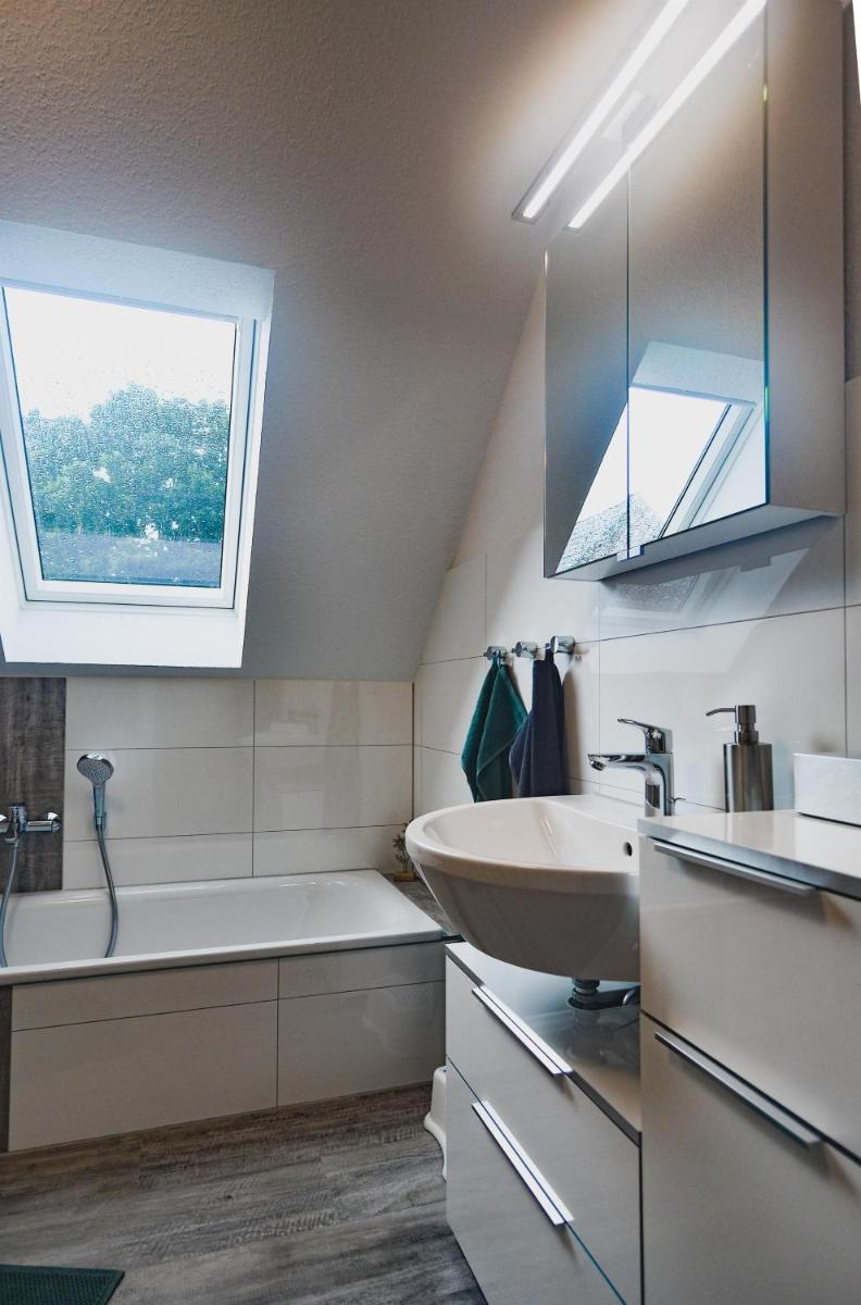 Ferienhaus Am Bienenzaun - Housity