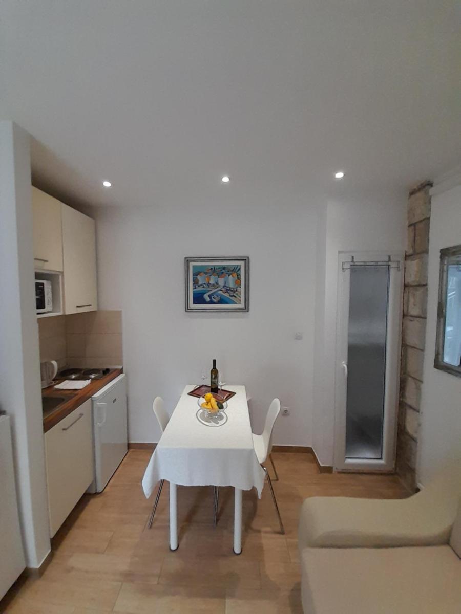 Suitetrails - Apartment Matea