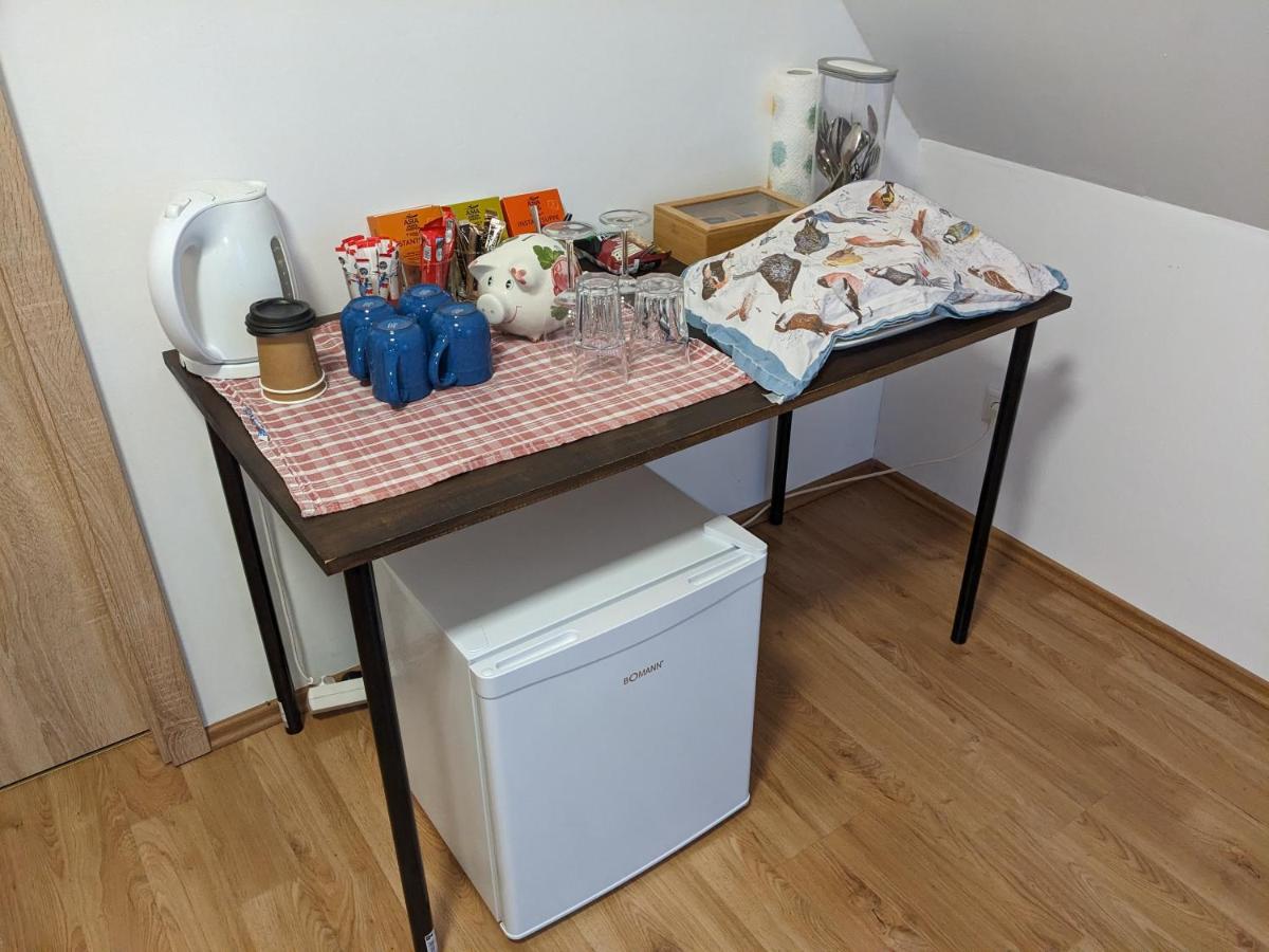 Suitetrails - Großes Zimmer mit eigenem Bad/Flur