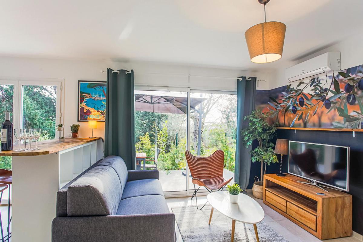 VILLA - SPA JACUZZI - TERRASSES - CLIM & BBQ - La Valette-du-Var - Housity