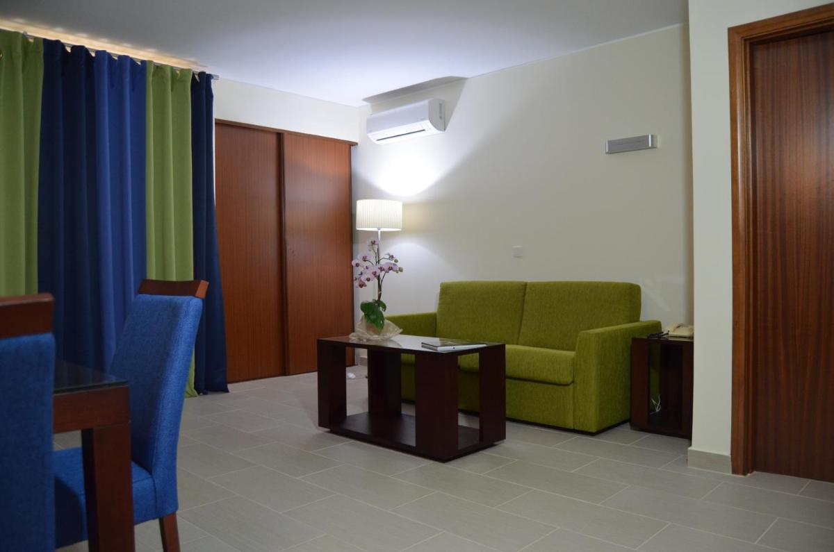 Uma área de estar em Hotel Cais da Oliveira