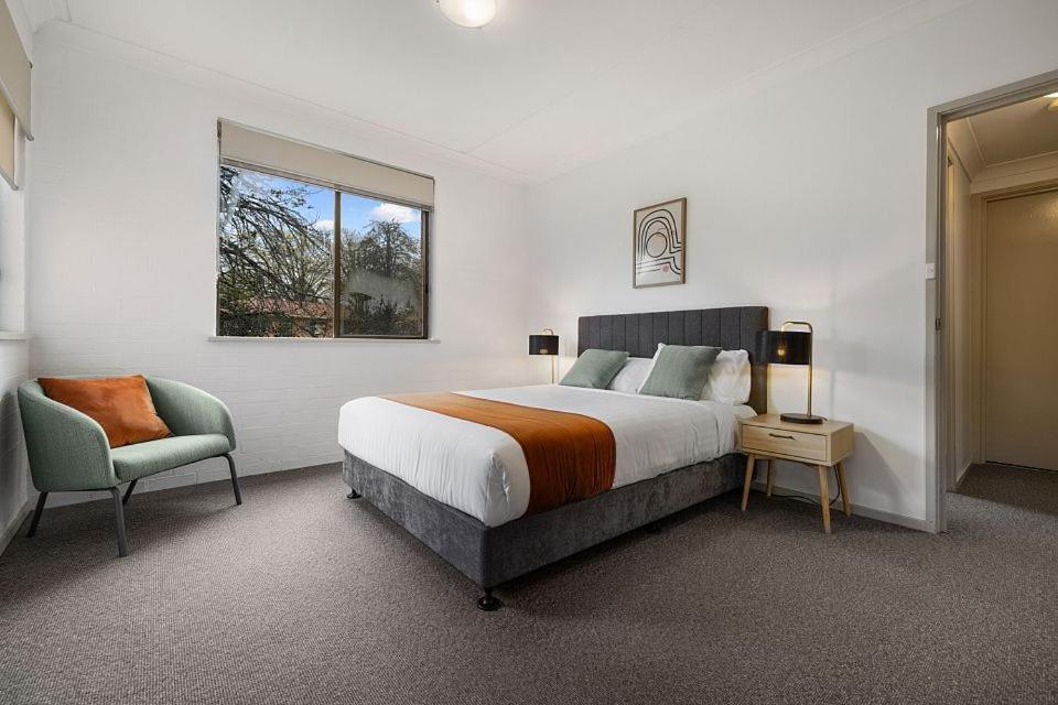 Suitetrails - Oxley Court Serviced Apartments