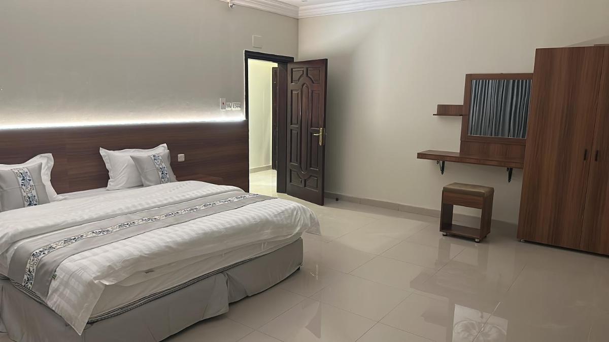 Lamar Hotel - Housity