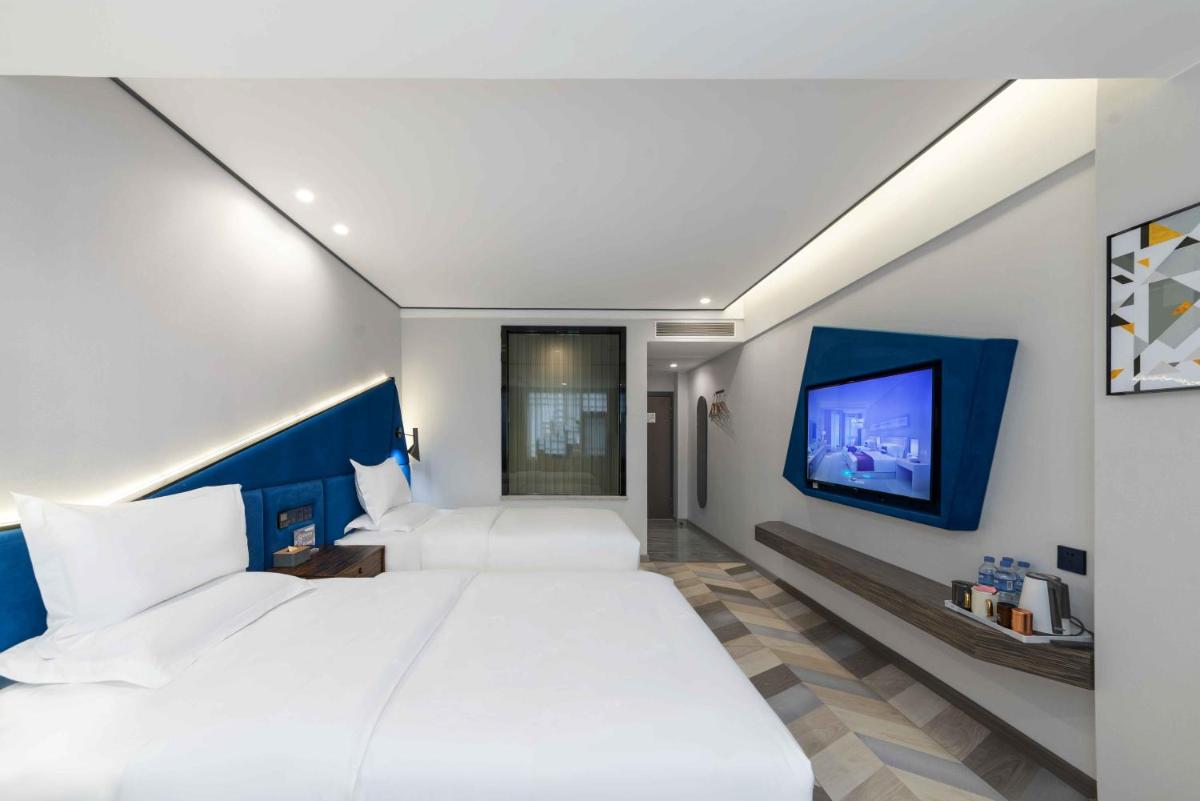 Suitetrails - Jianchuan Four Seasons Soft Light Hotel - Ancient City