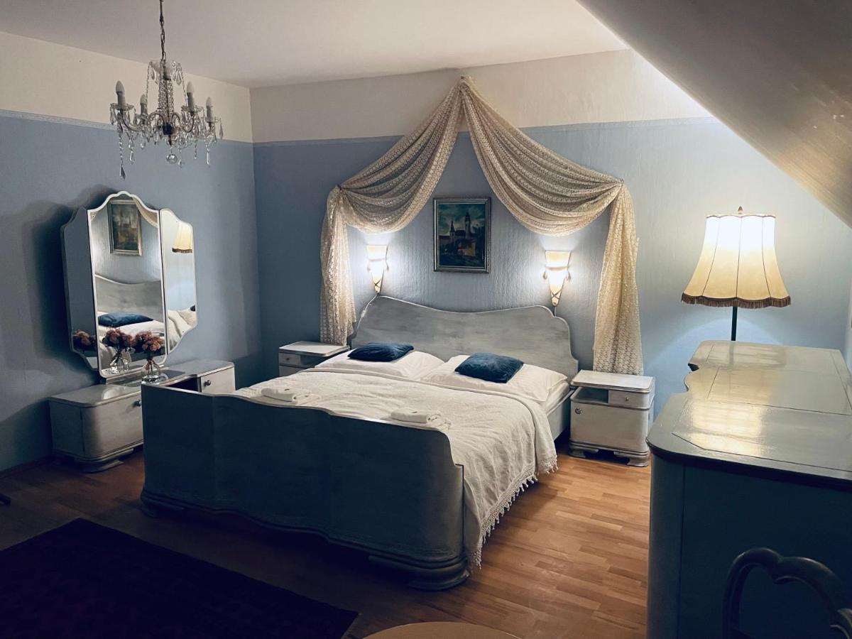 Hotel Barcadam - Housity