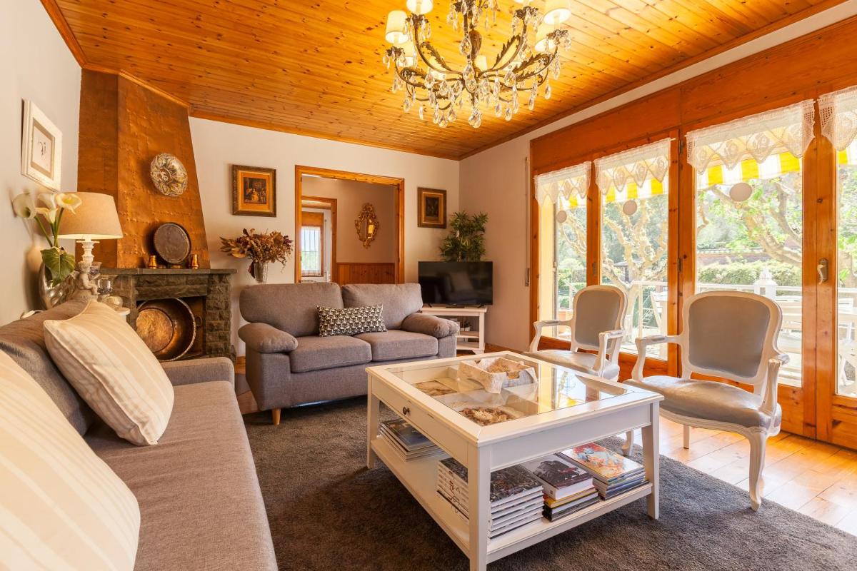Finca La Pedrera Barcelona - Housity