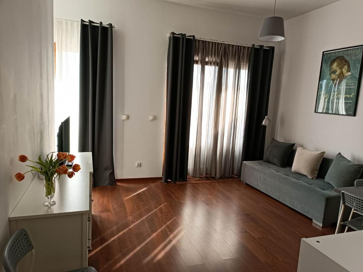 Platan 17 - Housity