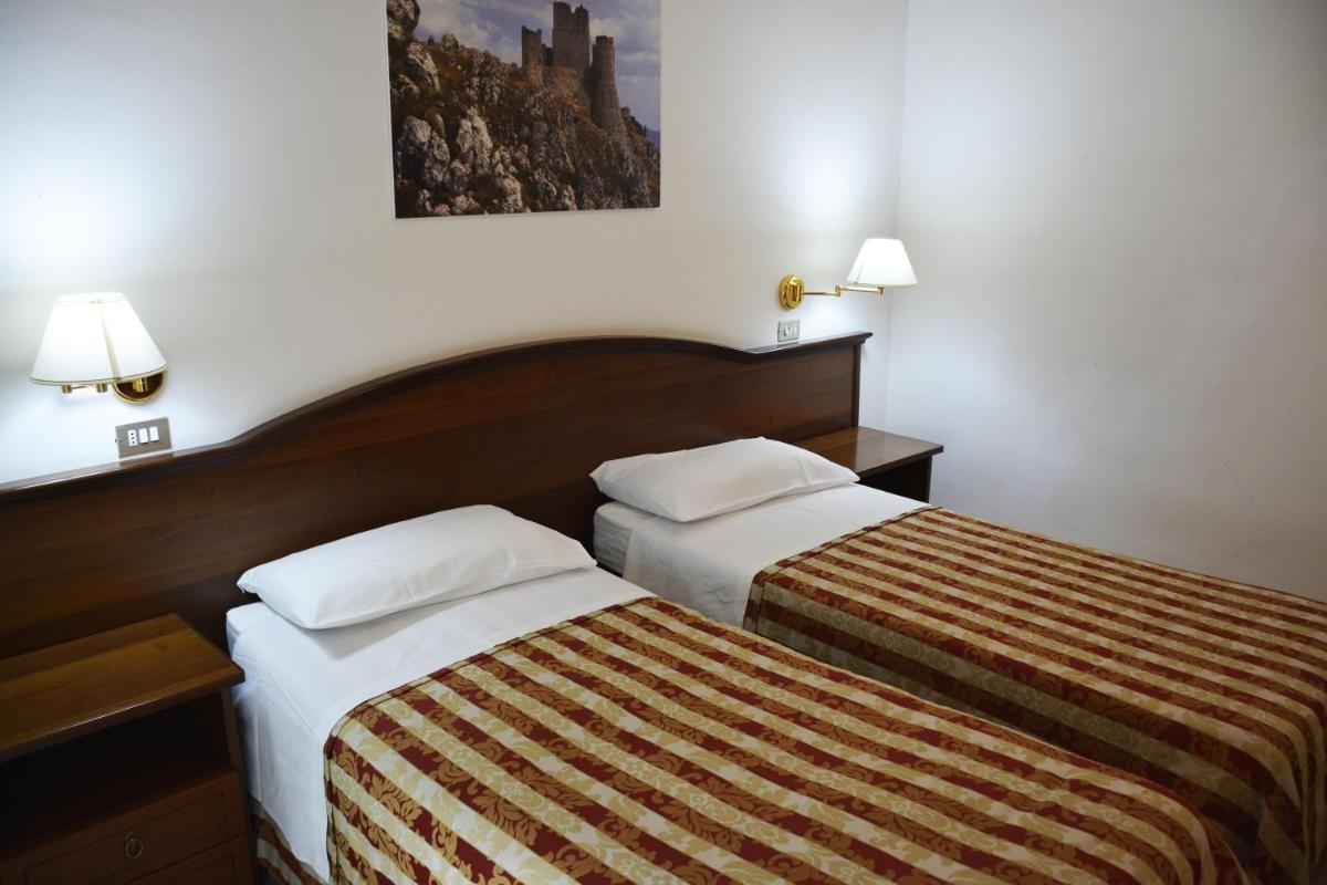 Hotel Aquila - Housity