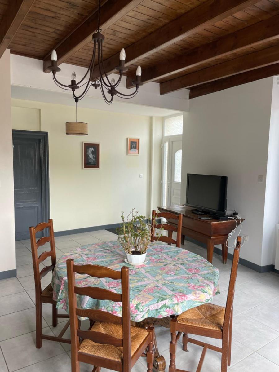 Chez Sarah - LA PIVOINE - Housity