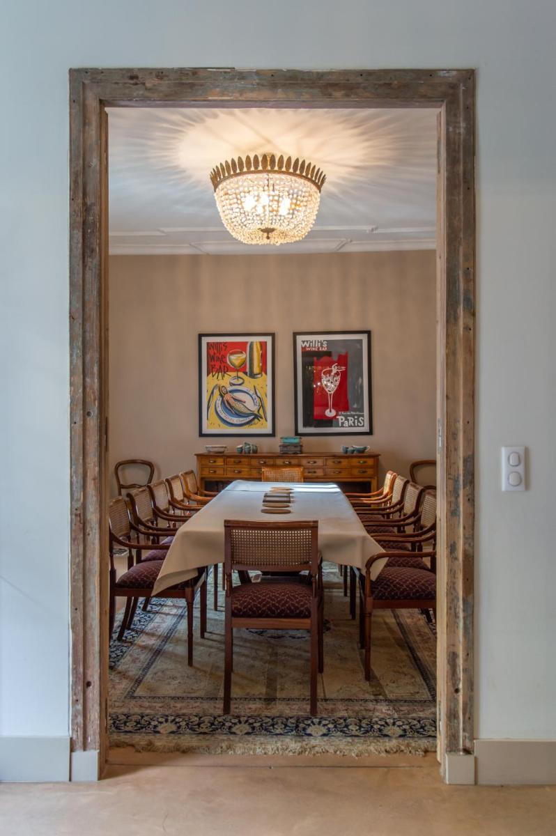 Luxurious Character House in the Heart of Roujan - Housity