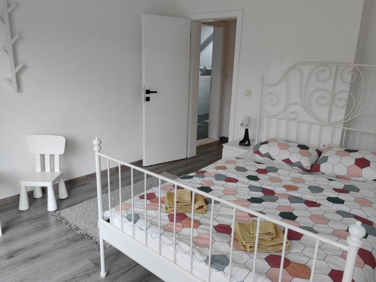 Ive Andrica 3 - Housity