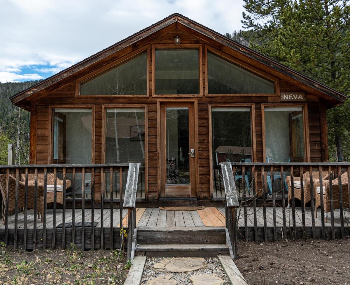 Arapaho Valley Ranch - Housity