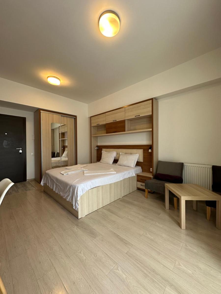 97 RENT House - Housity