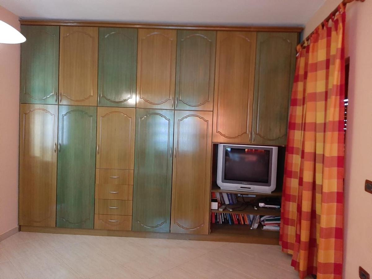 Guesthouse Lula - Housity