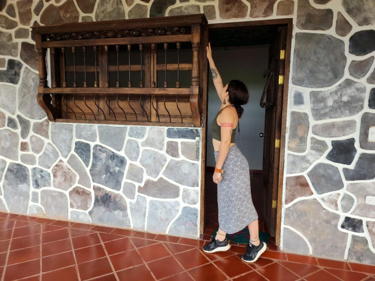 Casa Piedra - Housity