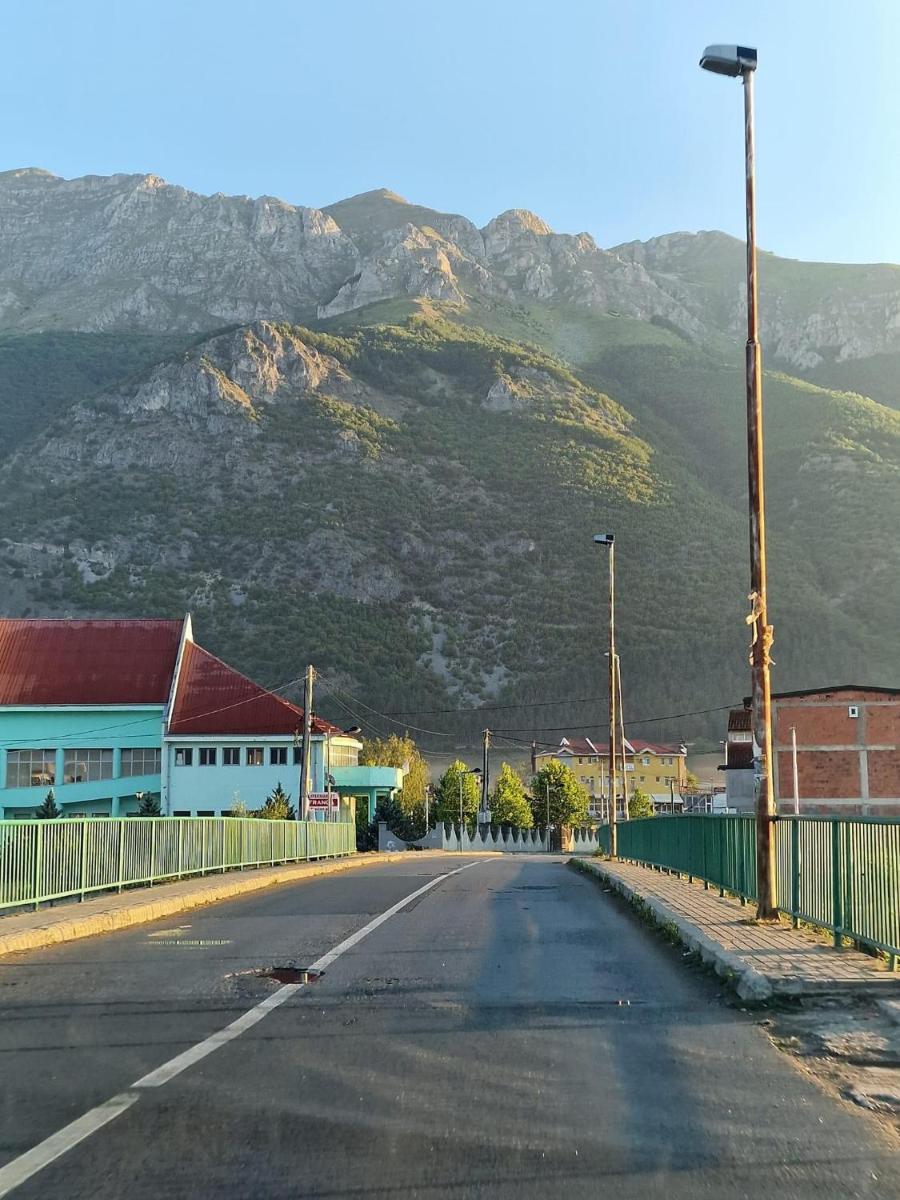 SARAH APARTMENTS - Housity