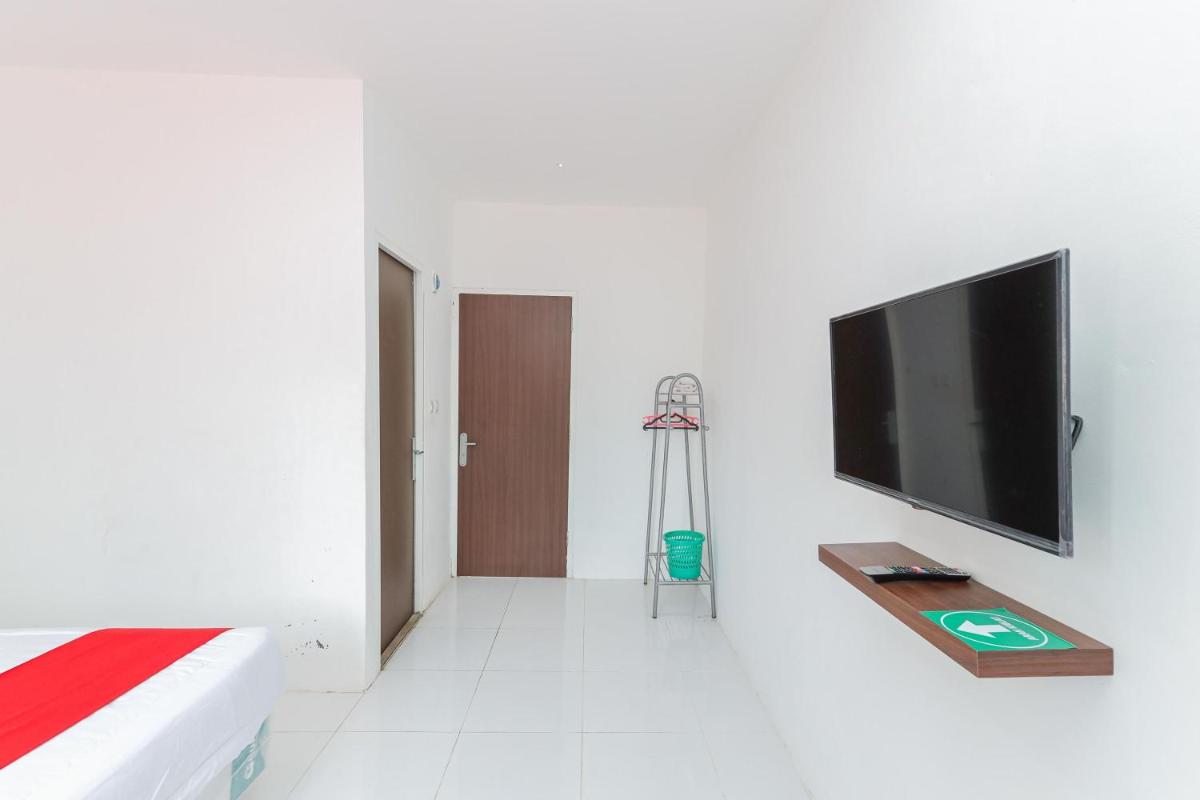 RedDoorz near RSUD Banten Serang - Housity