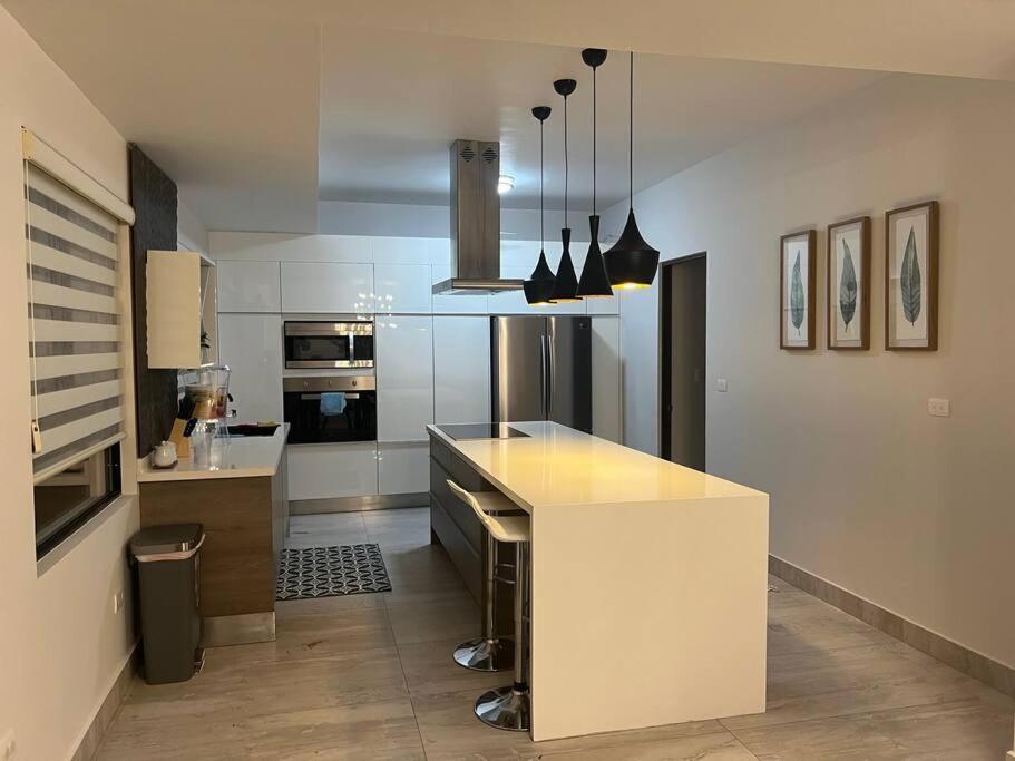 Consulado Home - Housity