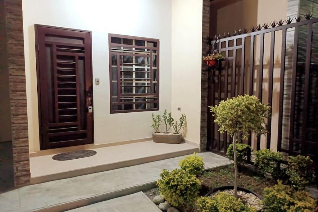 Casa cerca de la Universidad de Montemorelos - Housity
