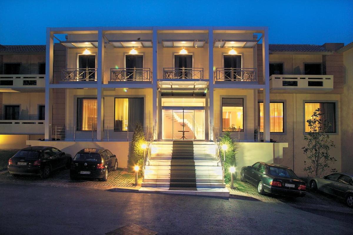 Suitetrails - Dekelia Hotel