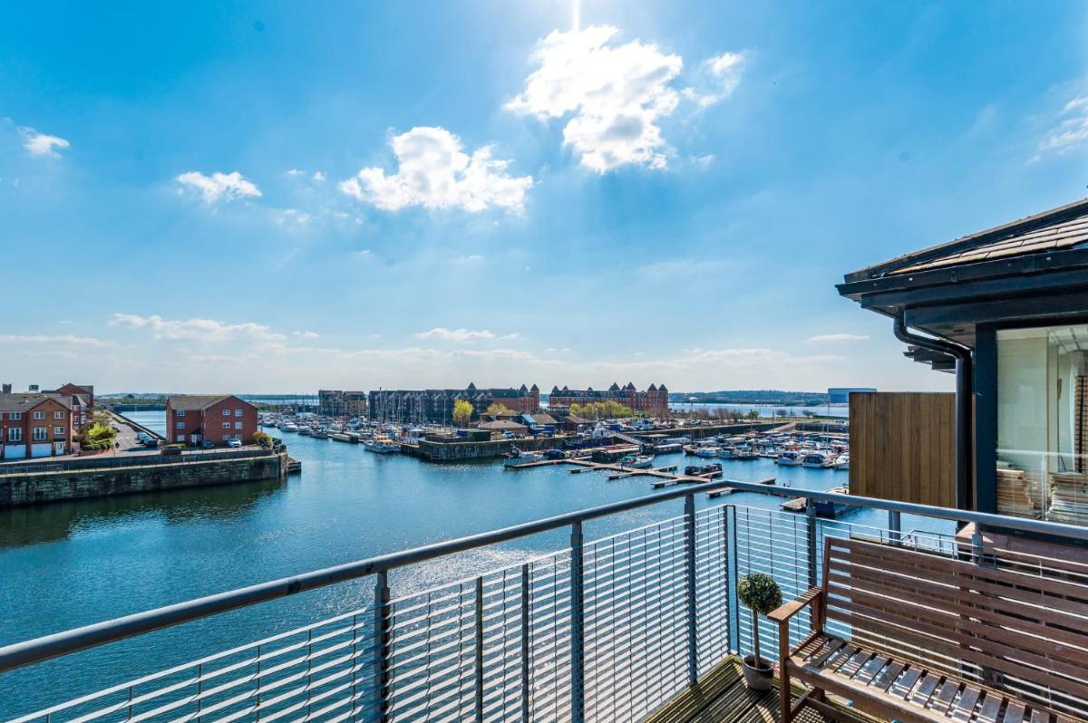 Host & Stay - Marina View Penthouse - Housity