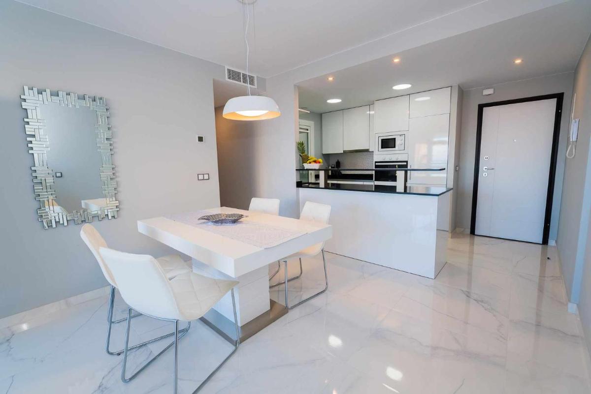 Apartamento INFINITY View SPAIN Holiday - Housity