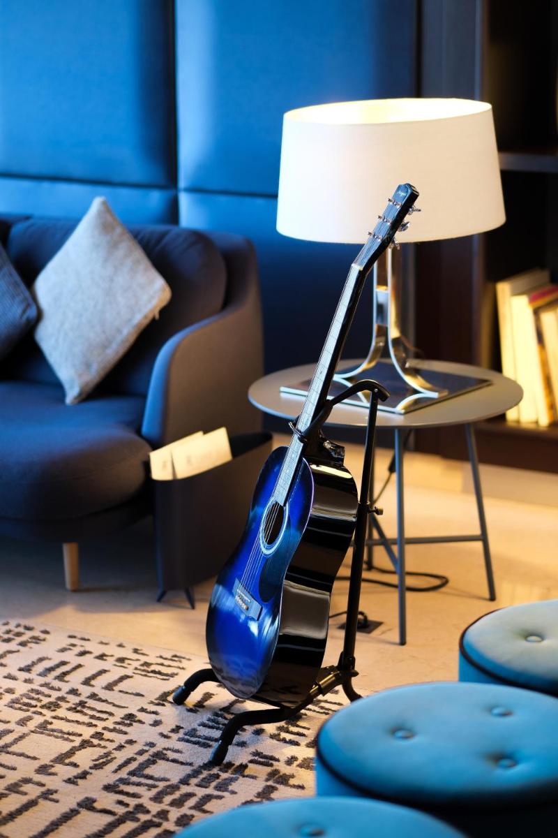 Coin salon dans l'établissement Thalazur Bandol Ile Rousse - Hôtel & Spa