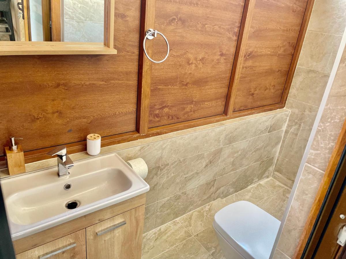 Suitetrails - Apartment Centar