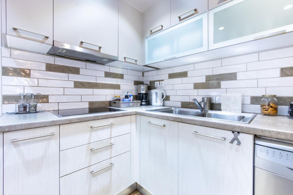 Bright Apartment near the Beach - Housity